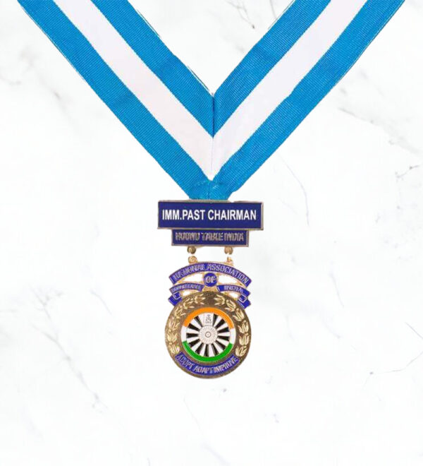 Table Immediate Past Chairman Jewel - SH-011